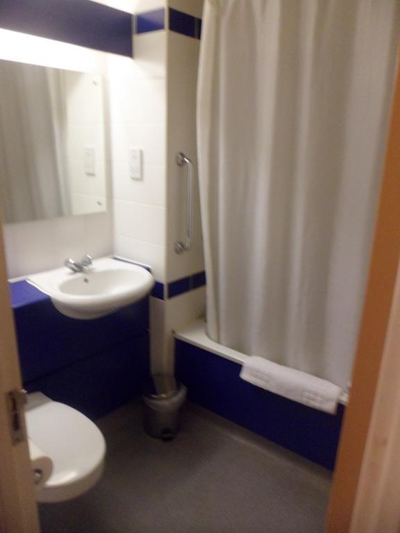 Metro Inns Huddersfield Bilik gambar