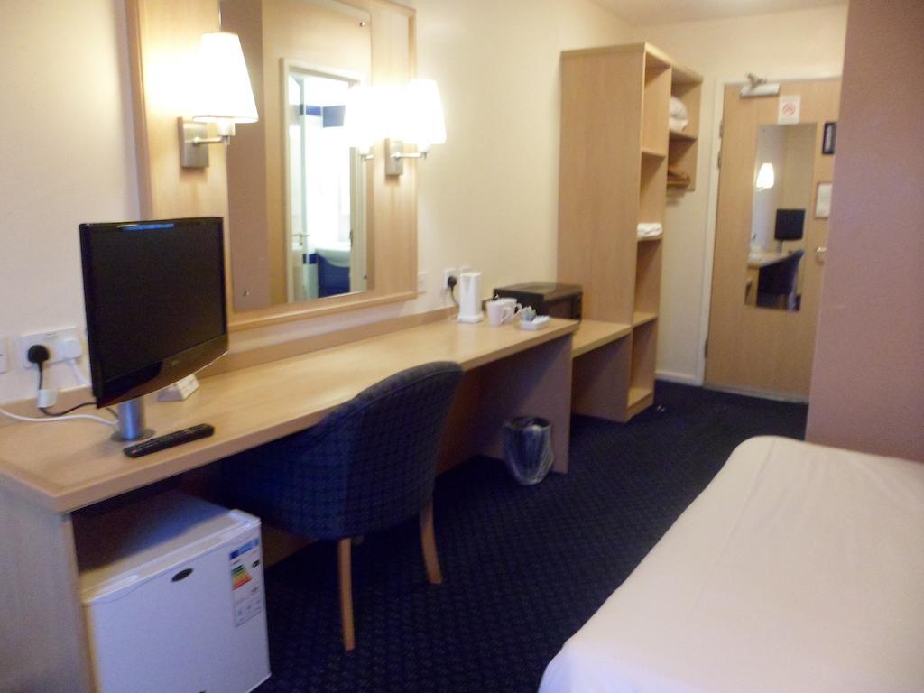 Metro Inns Huddersfield Bilik gambar